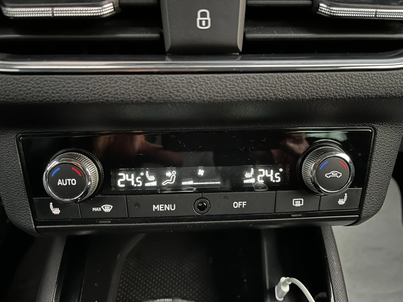 Skoda Scala 1.6 TDI Edition Автоматик от България, снимка 12 - Автомобили и джипове - 53285257
