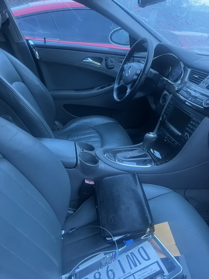 Mercedes-Benz CLS 500, снимка 13 - Автомобили и джипове - 53296915