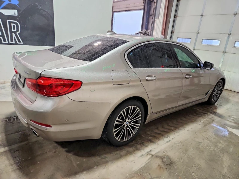 BMW 530 2l Xi, снимка 3 - Автомобили и джипове - 53471864