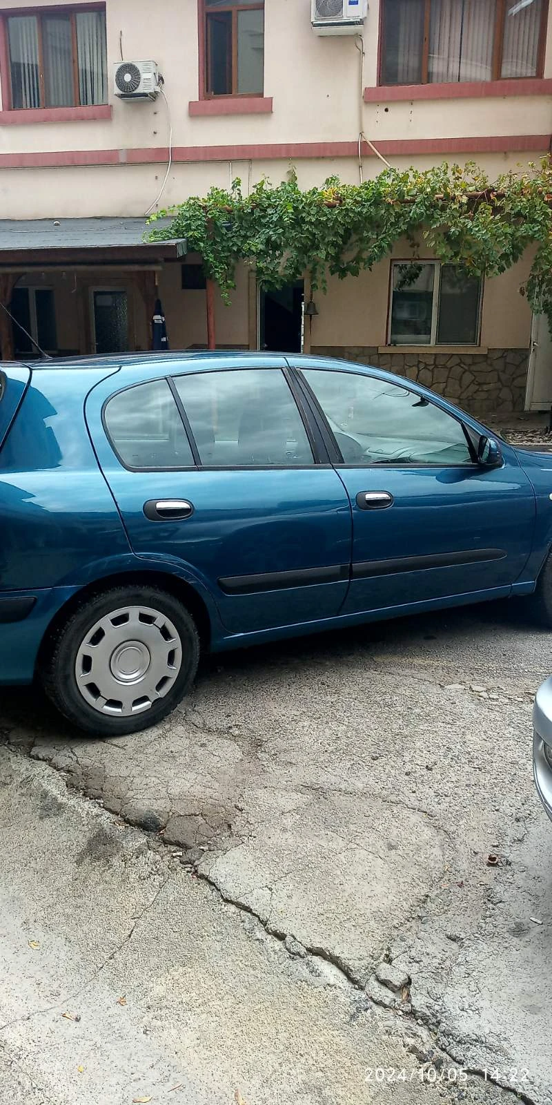 Nissan Almera, снимка 4 - Автомобили и джипове - 47472600