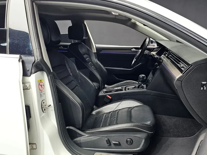 VW Arteon 2.0 Tdi Prestige, снимка 12 - Автомобили и джипове - 56286947