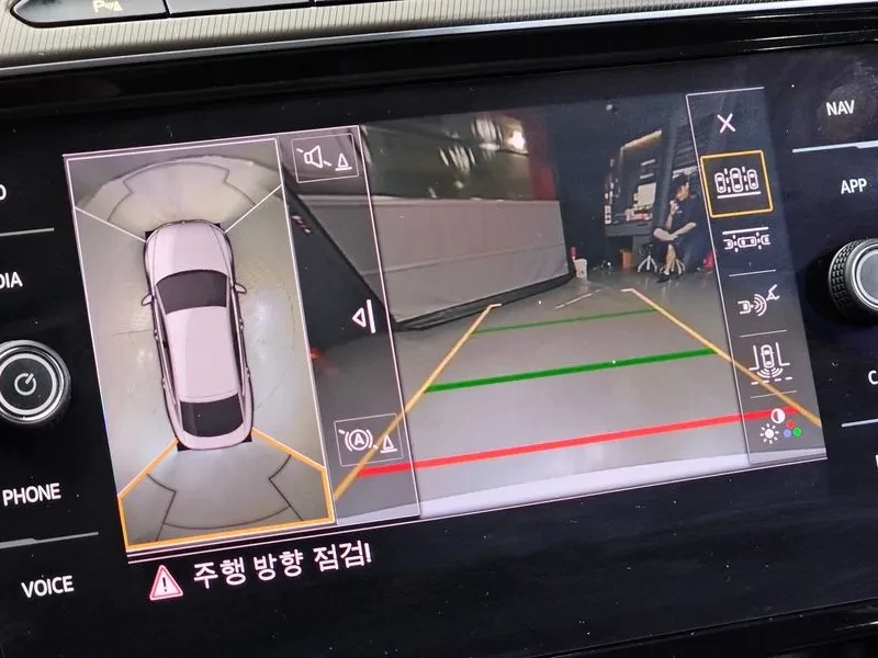 VW Arteon 2.0 Tdi Prestige, снимка 15 - Автомобили и джипове - 56286947