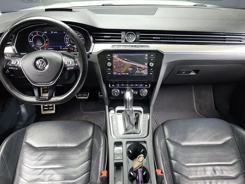 VW Arteon 2.0 Tdi Prestige, снимка 7 - Автомобили и джипове - 56286947