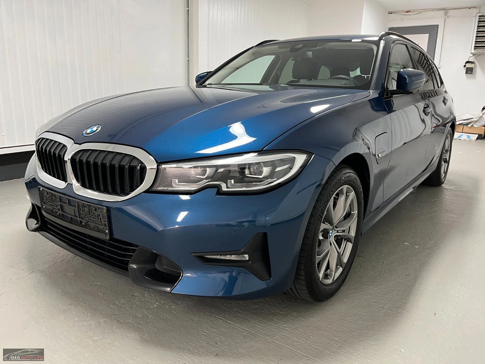 BMW 330 TOURING/184HP/SPORT-LINE/CAM/LED/CARPLAY/377b - [1] 