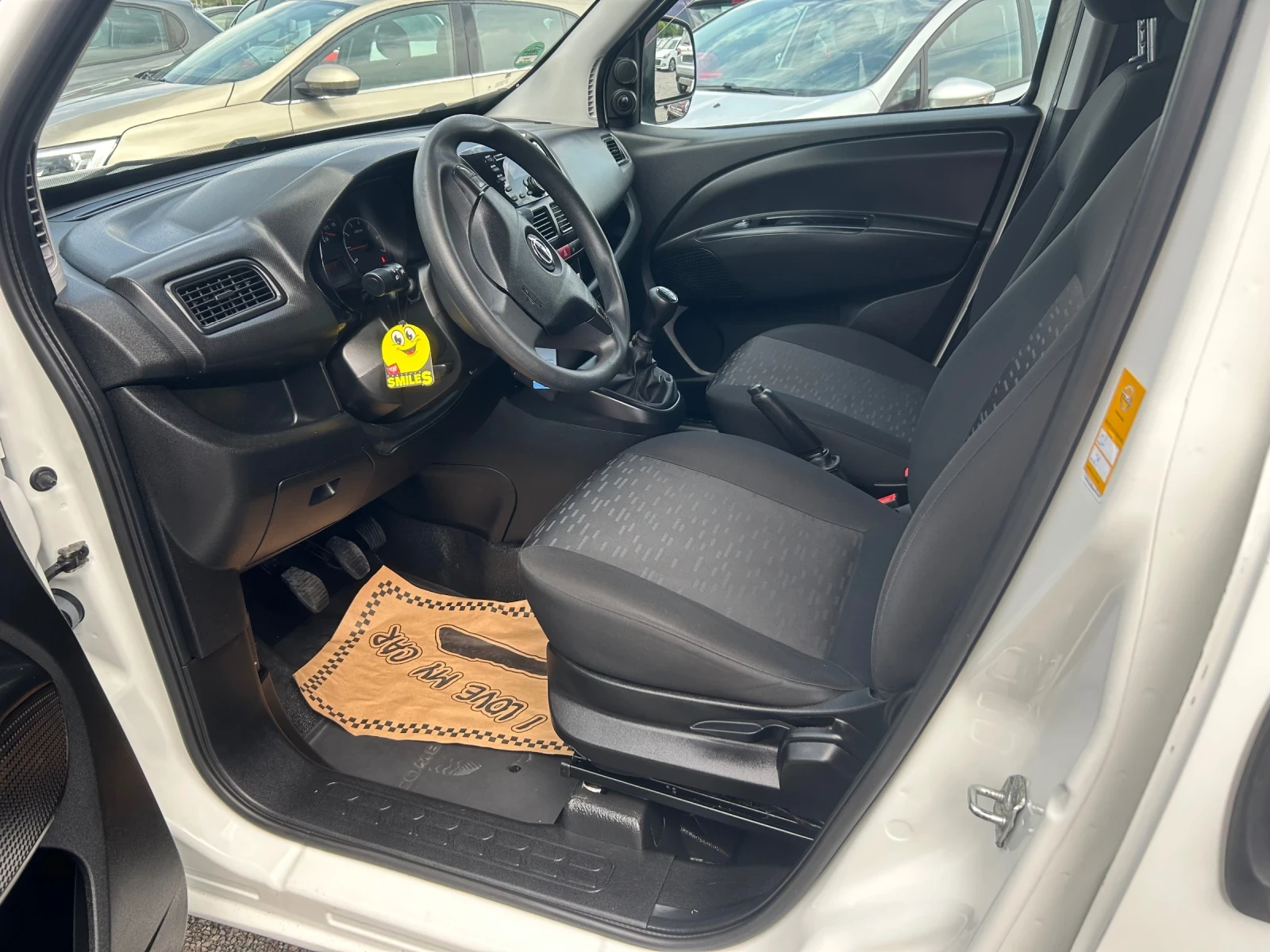 Opel Combo 1.3 m-jet  euro6 - изображение 7