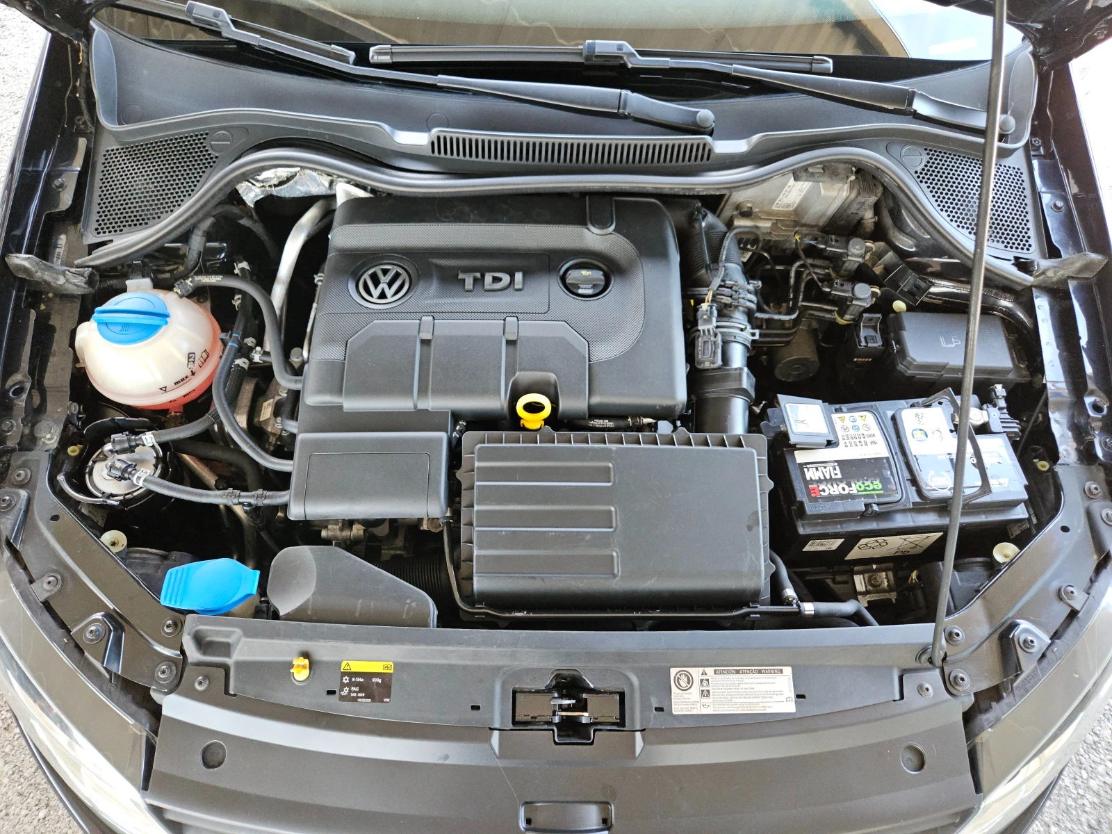 VW Polo 1.4D/BlueMotio/NAVI/БЛУТУТ/MP3/AUX/USB/EURO 6B/ТОП - изображение 8