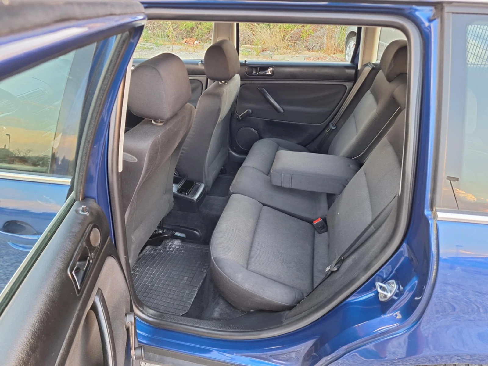 VW Passat 2.0i клима - изображение 10