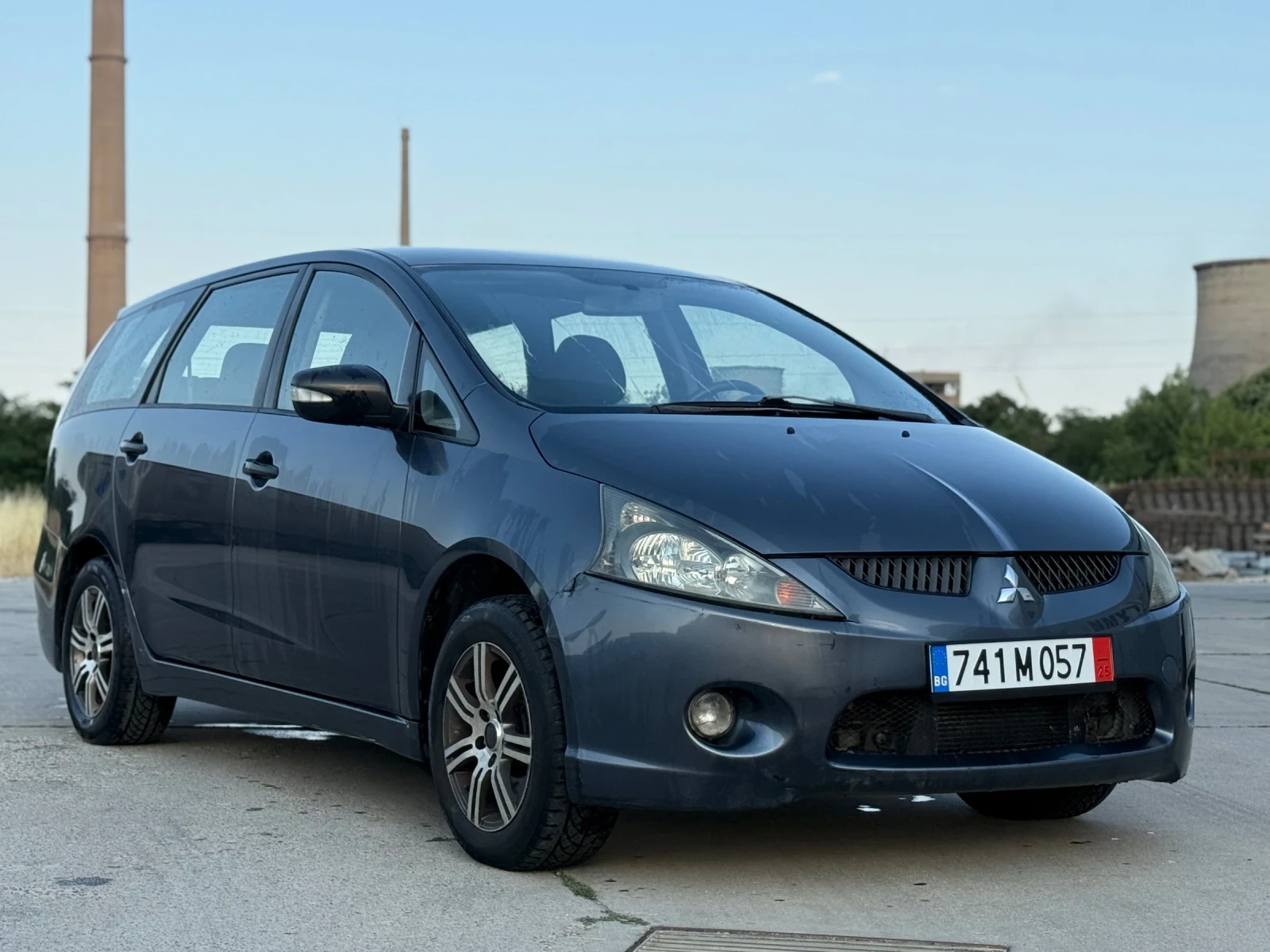 Mitsubishi Grandis  - изображение 3
