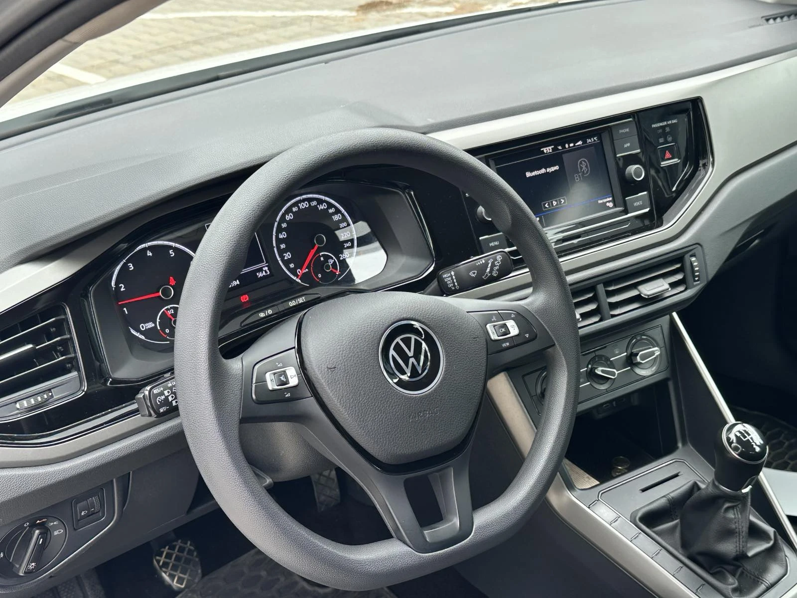 VW Polo Comfortline 1.0 CNG - изображение 5