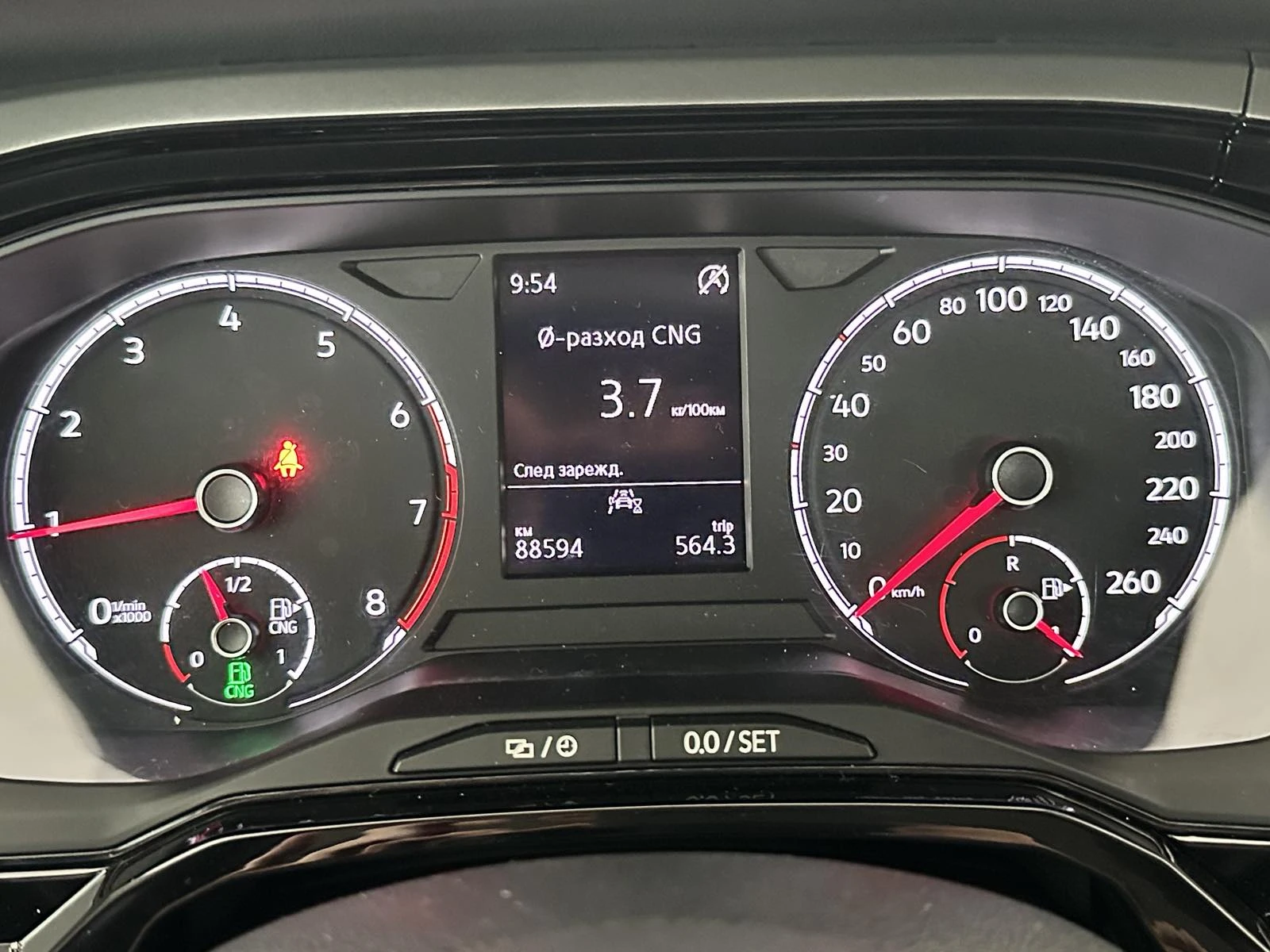 VW Polo Comfortline 1.0 CNG - изображение 9