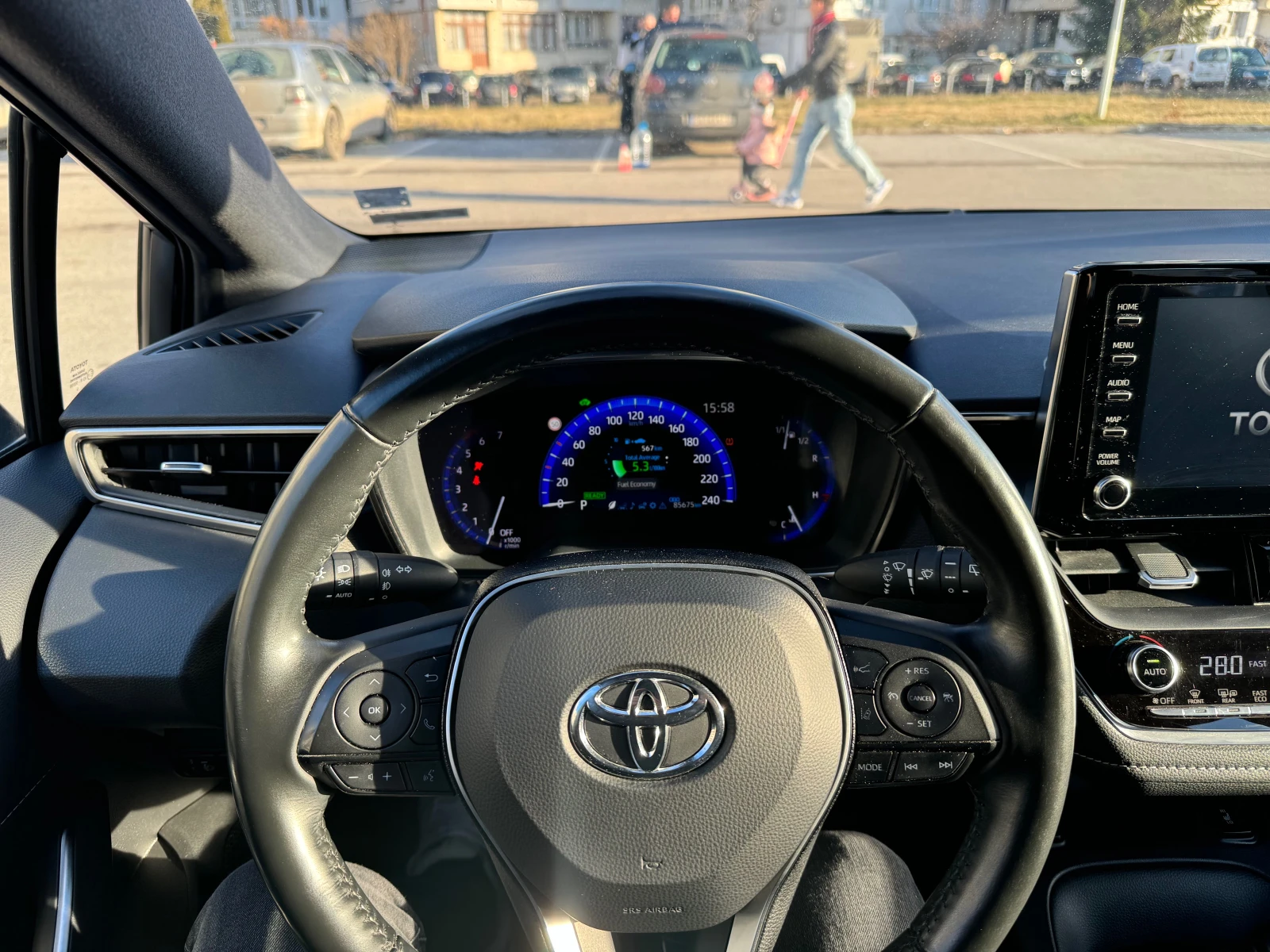 Toyota Corolla Toyota Corolla Touring Sports 1.8 Hybrid - изображение 7