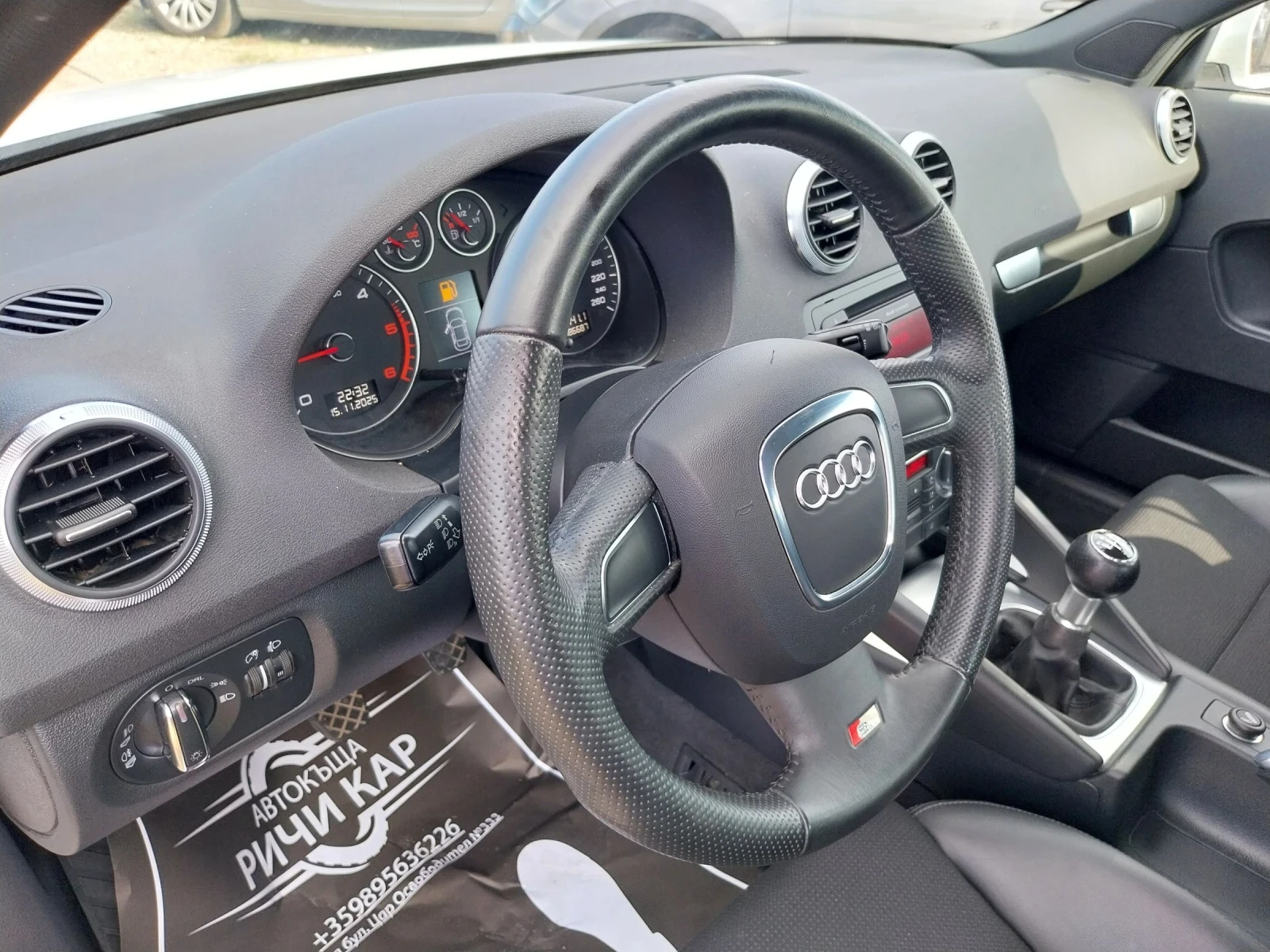 Audi A3 2.0 TDI, S-Line - изображение 6