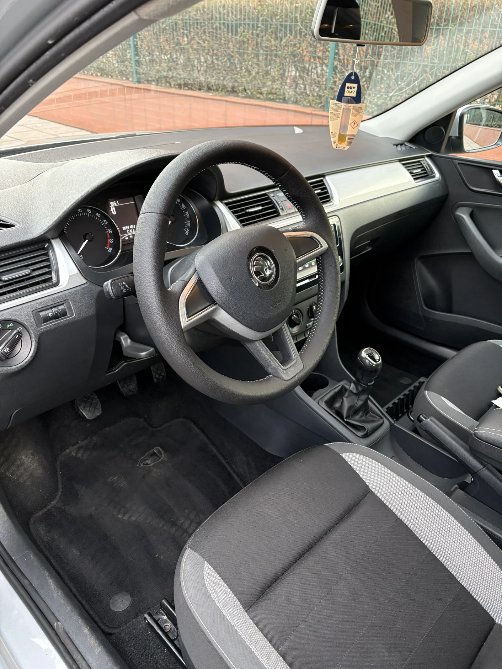 Skoda Rapid Ambition 1.6 TDI-CR 81 kW - изображение 4