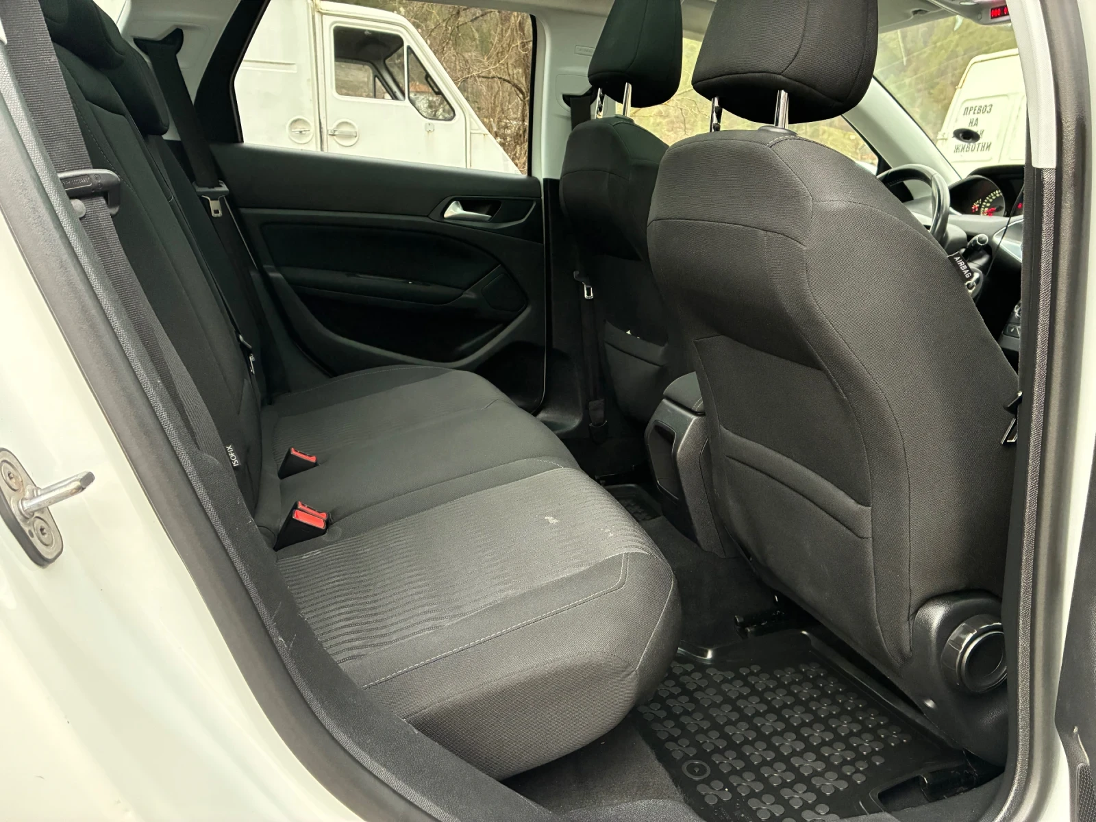 Peugeot 308 hdi, снимка 17 - Автомобили и джипове - 53726590