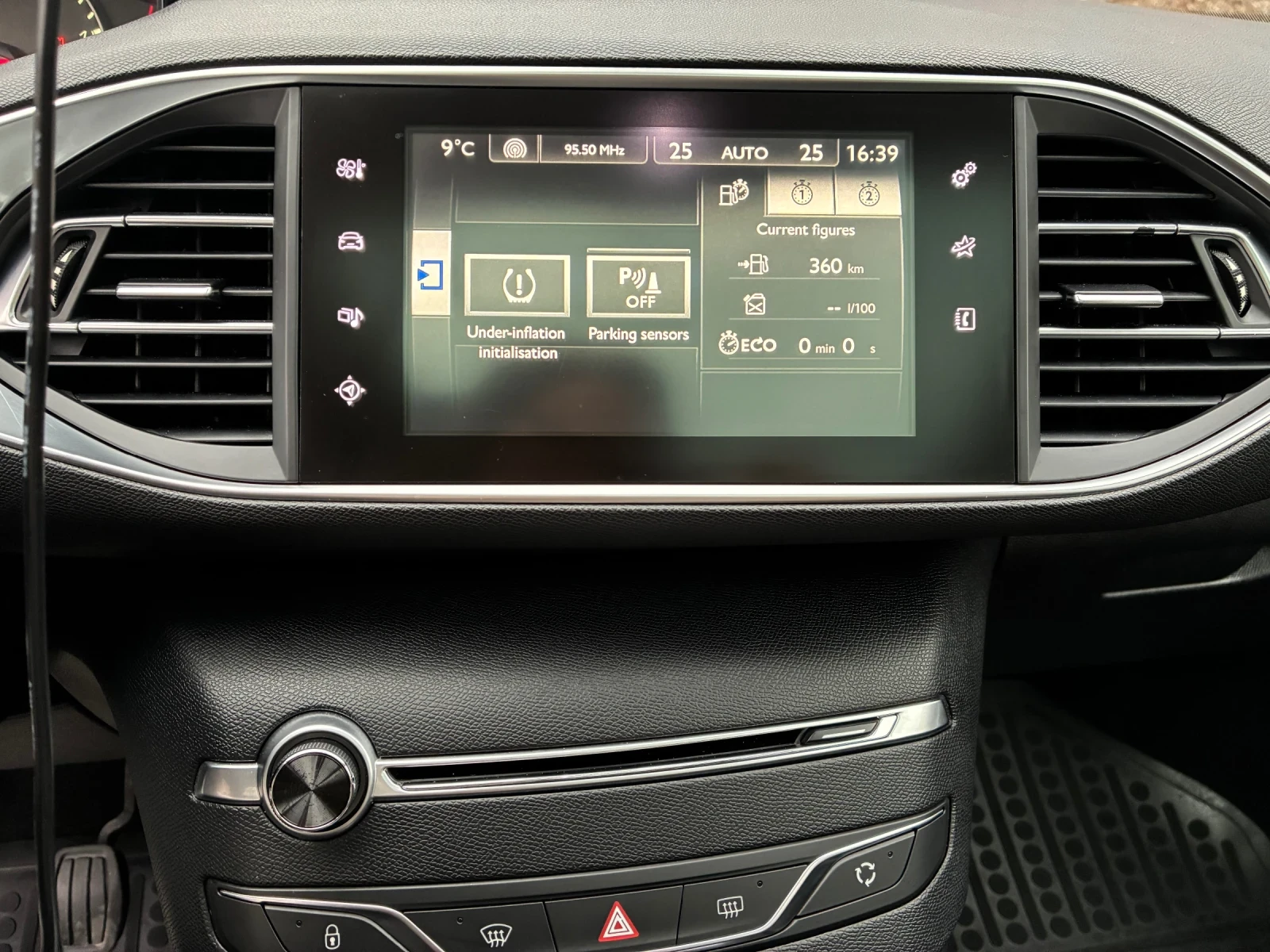 Peugeot 308 hdi, снимка 12 - Автомобили и джипове - 53726590