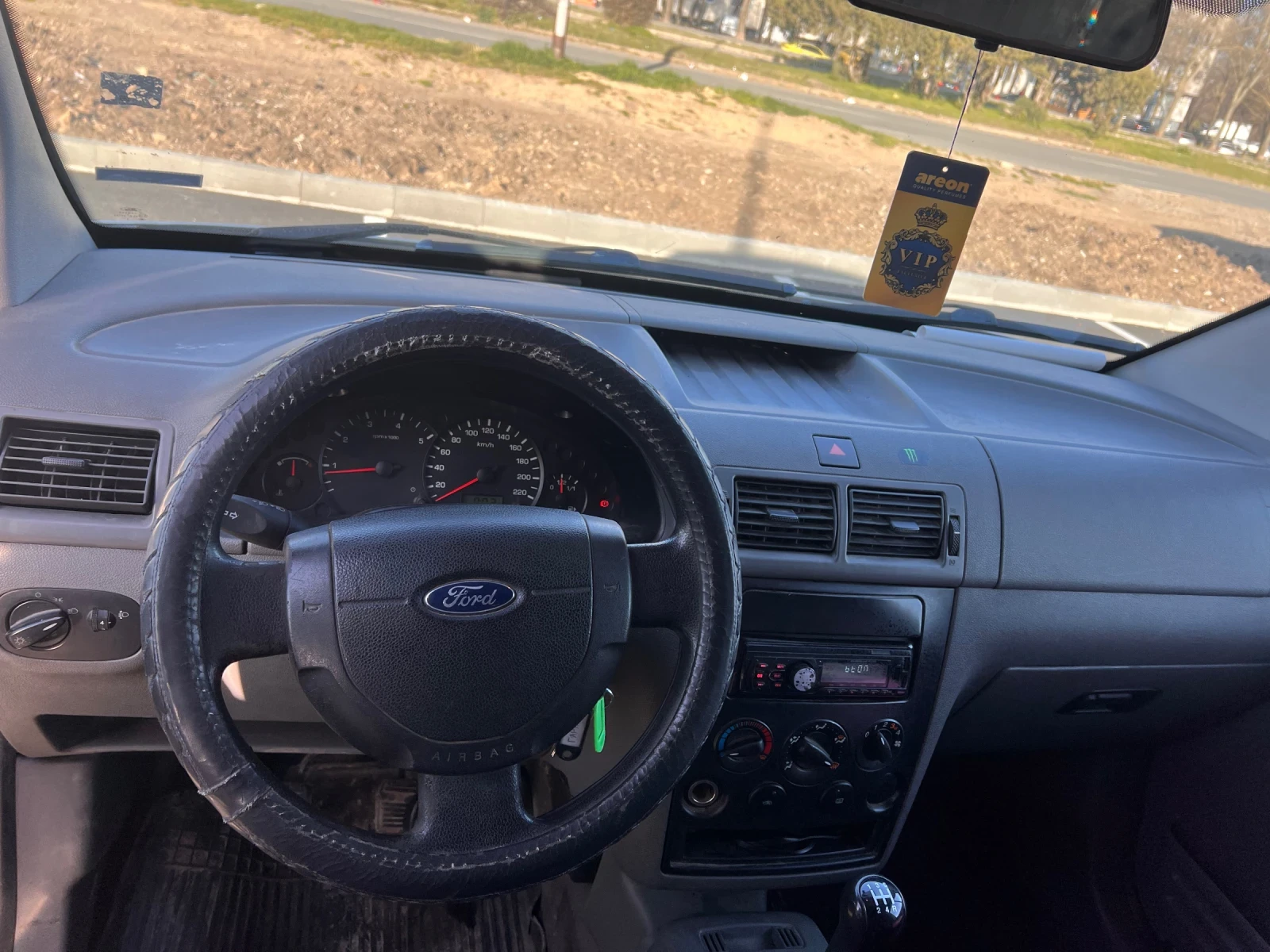 Ford Connect 1.8 , снимка 5 - Автомобили и джипове - 53828363