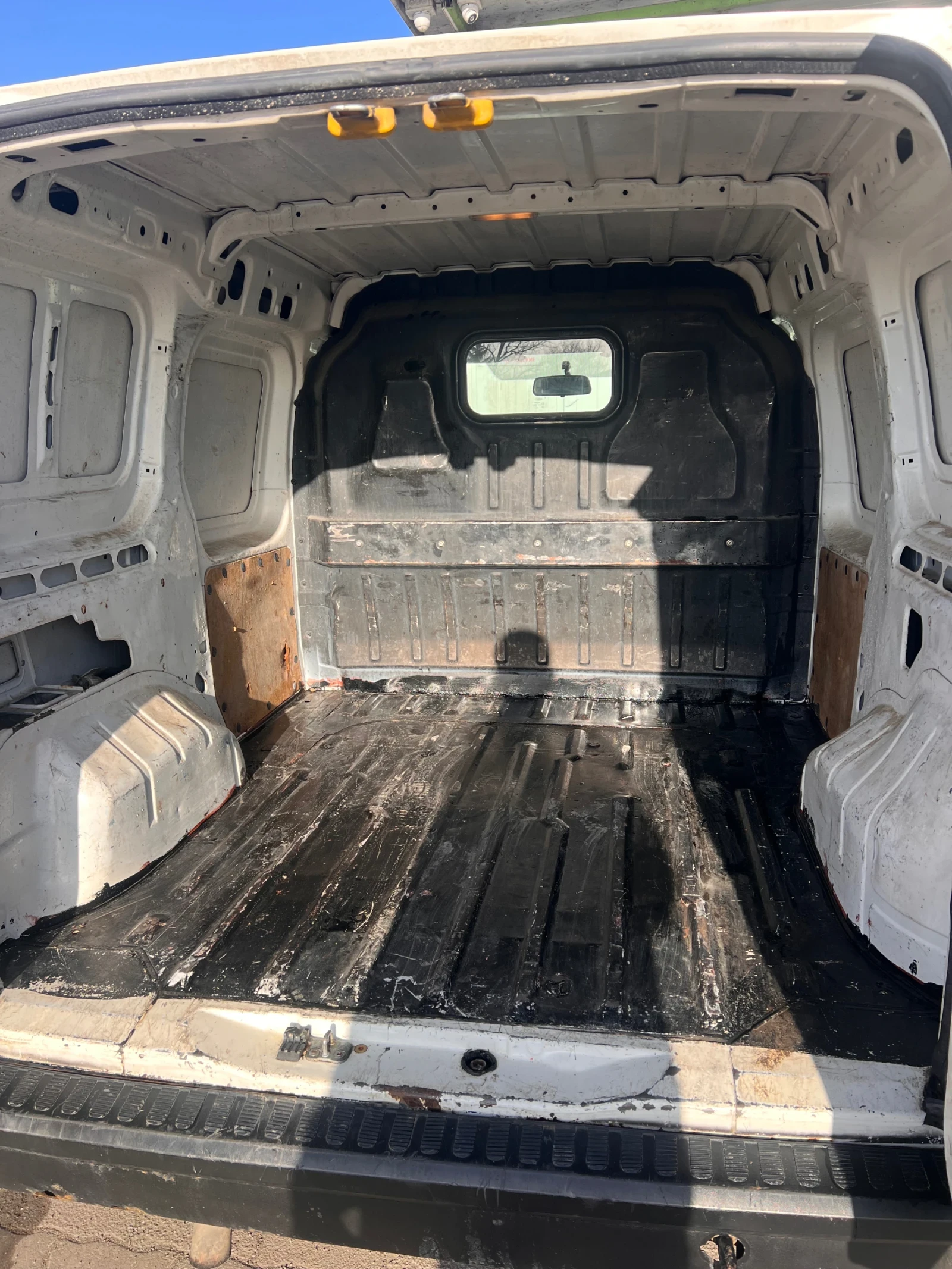 Ford Connect 1.8 , снимка 7 - Автомобили и джипове - 53828363