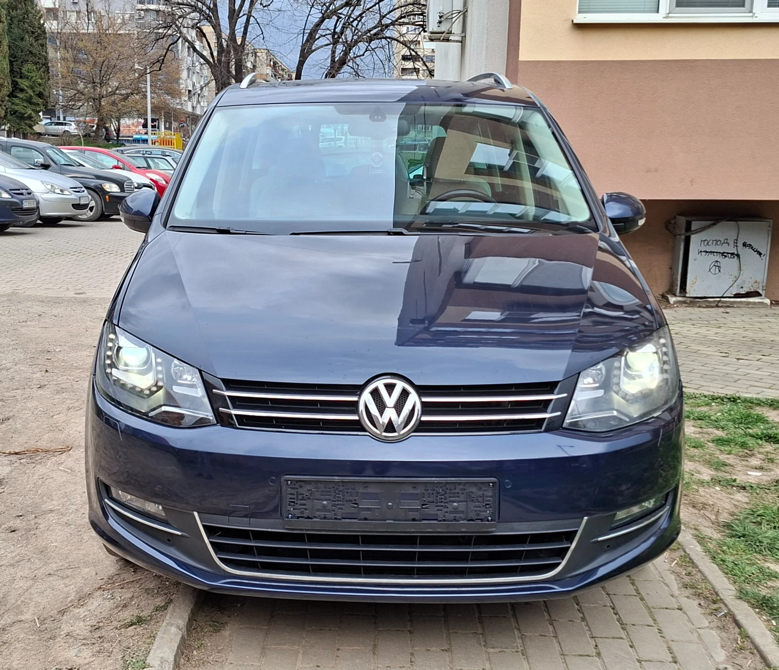 VW Sharan 2.0TDI , снимка 2 - Автомобили и джипове - 53920115