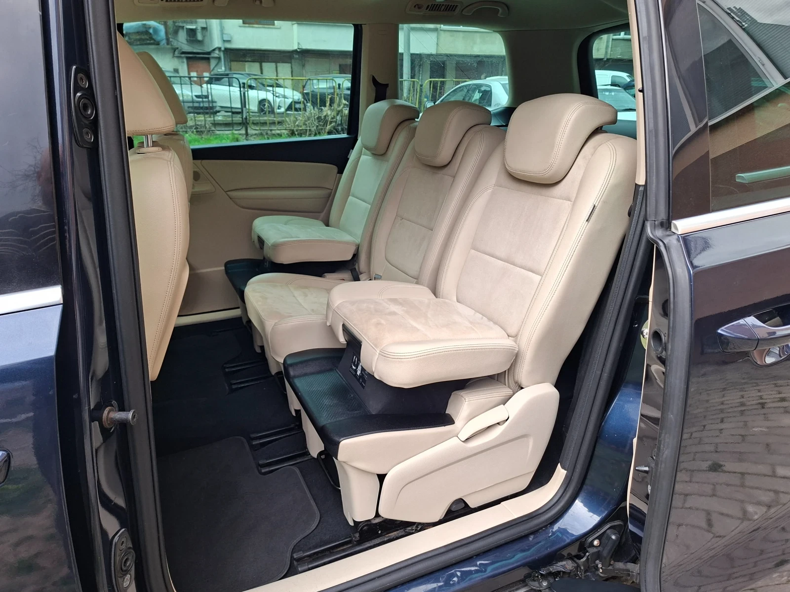 VW Sharan 2.0TDI , снимка 10 - Автомобили и джипове - 53920115