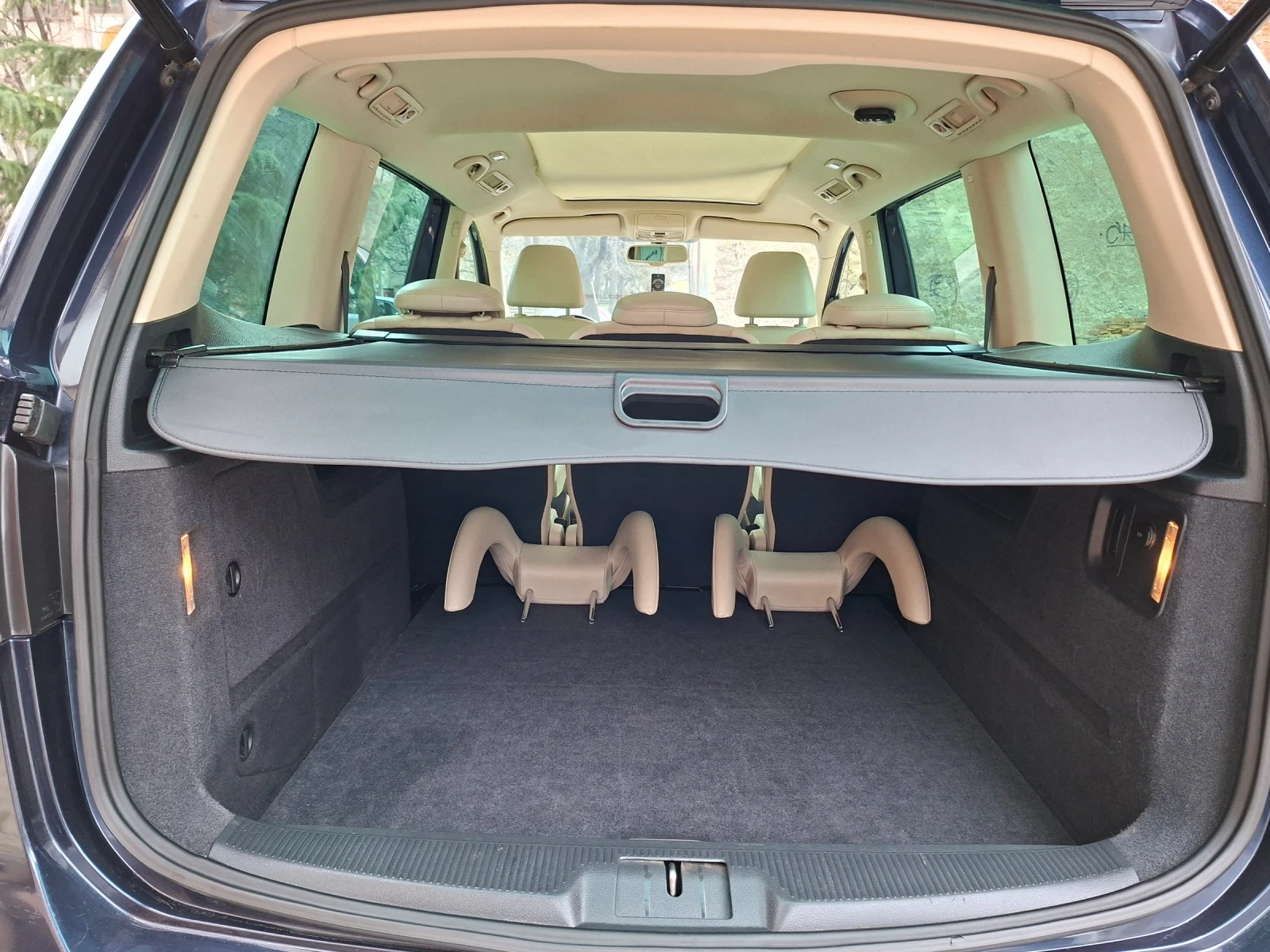 VW Sharan 2.0TDI , снимка 13 - Автомобили и джипове - 53920115