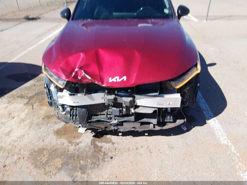 Kia K5 1.6L I-4 DI, DOHC, VVT, TURBO, 180HP Front Wheel | Mobile.bg � ����������� 6