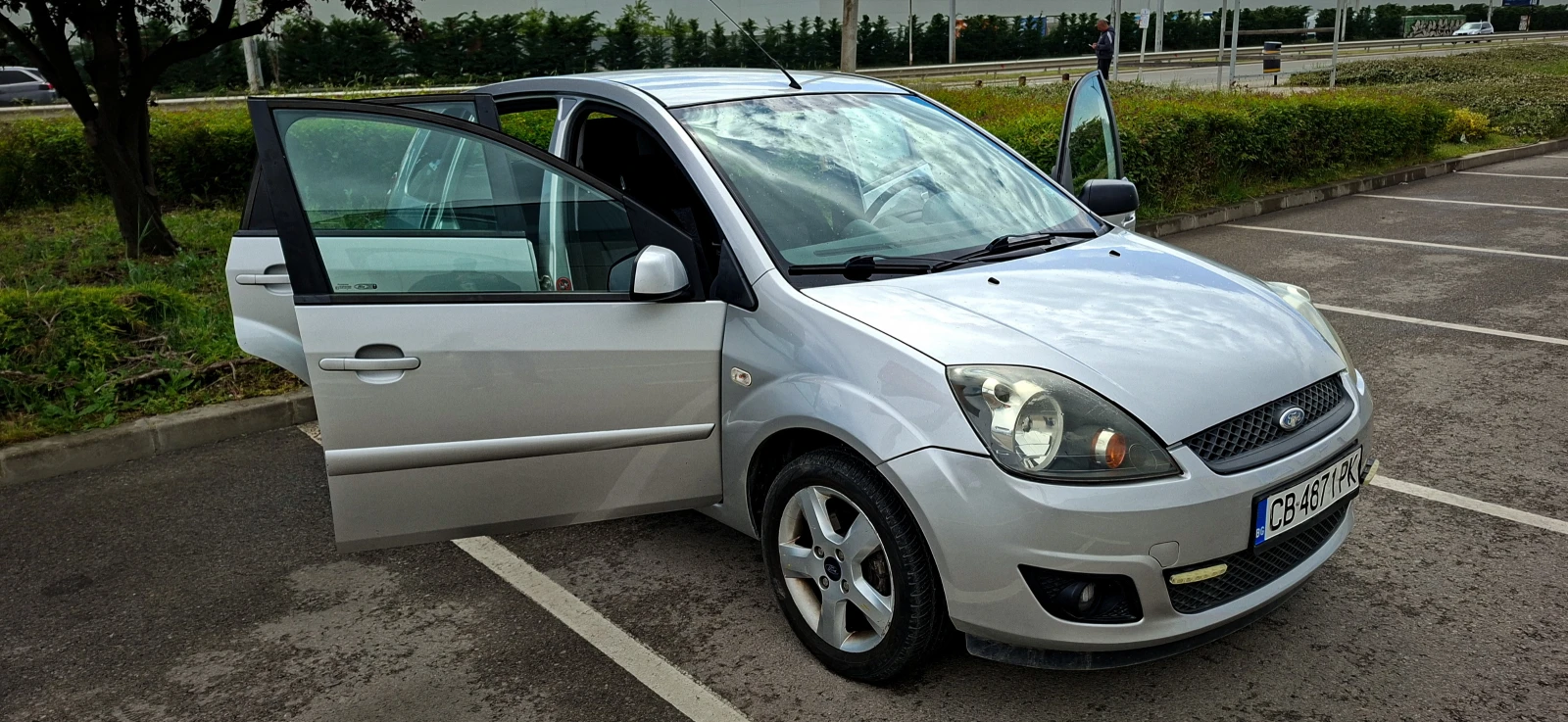 Ford Fiesta, снимка 14 - Автомобили и джипове - 54667479