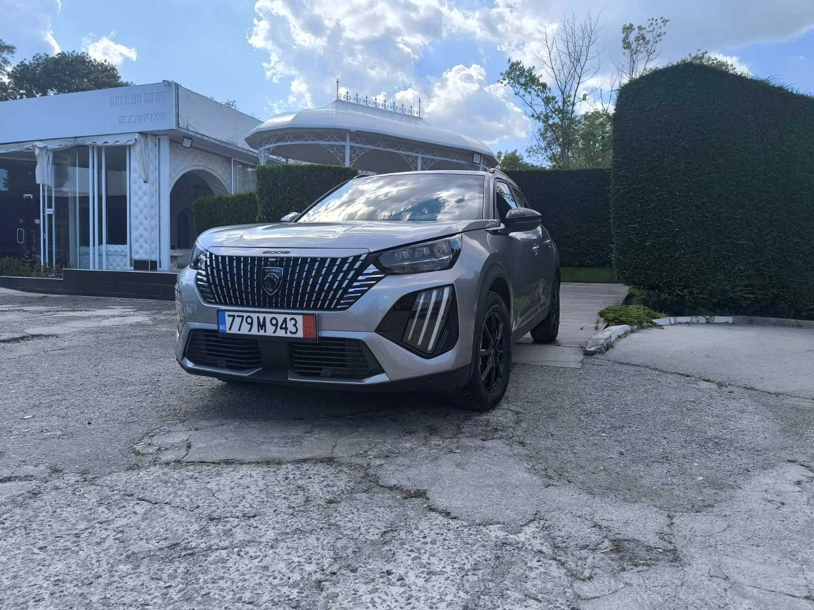 Peugeot 2008 GT LINE, снимка 3 - Автомобили и джипове - 54780631