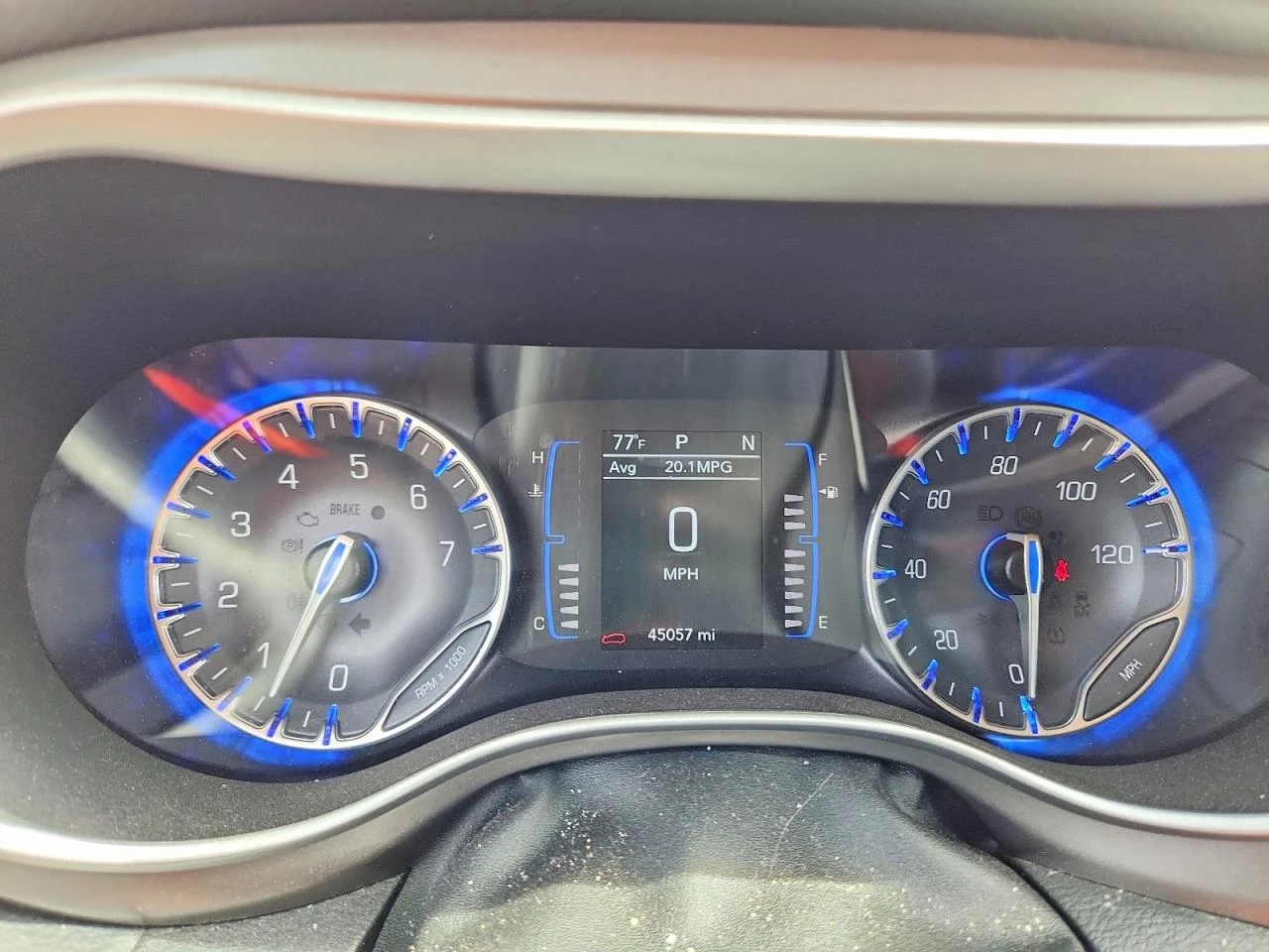 Chrysler Pacifica 3.6l Touring L, снимка 9 - Автомобили и джипове - 54881964
