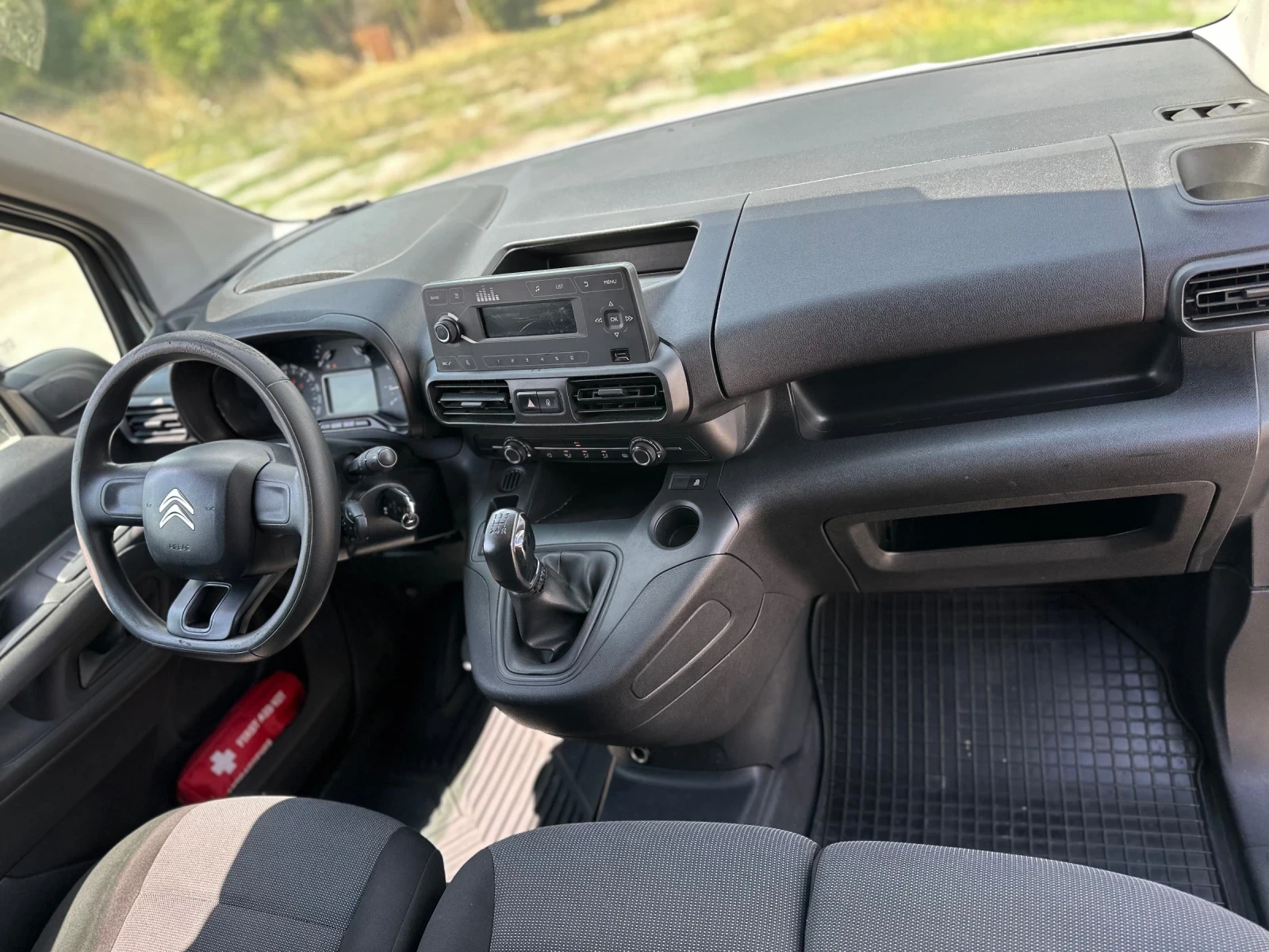Citroen Berlingo, снимка 10 - Автомобили и джипове - 55446702