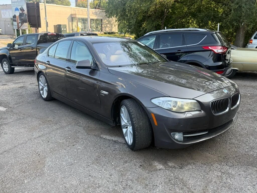 BMW 535 i* xDrive* АвтоКредит* (ЦЕНА ДО БГ), снимка 3 - Автомобили и джипове - 55578116