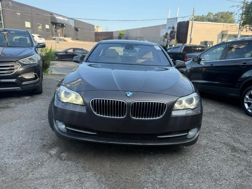BMW 535 i* xDrive* АвтоКредит* (ЦЕНА ДО БГ), снимка 2 - Автомобили и джипове - 55578116