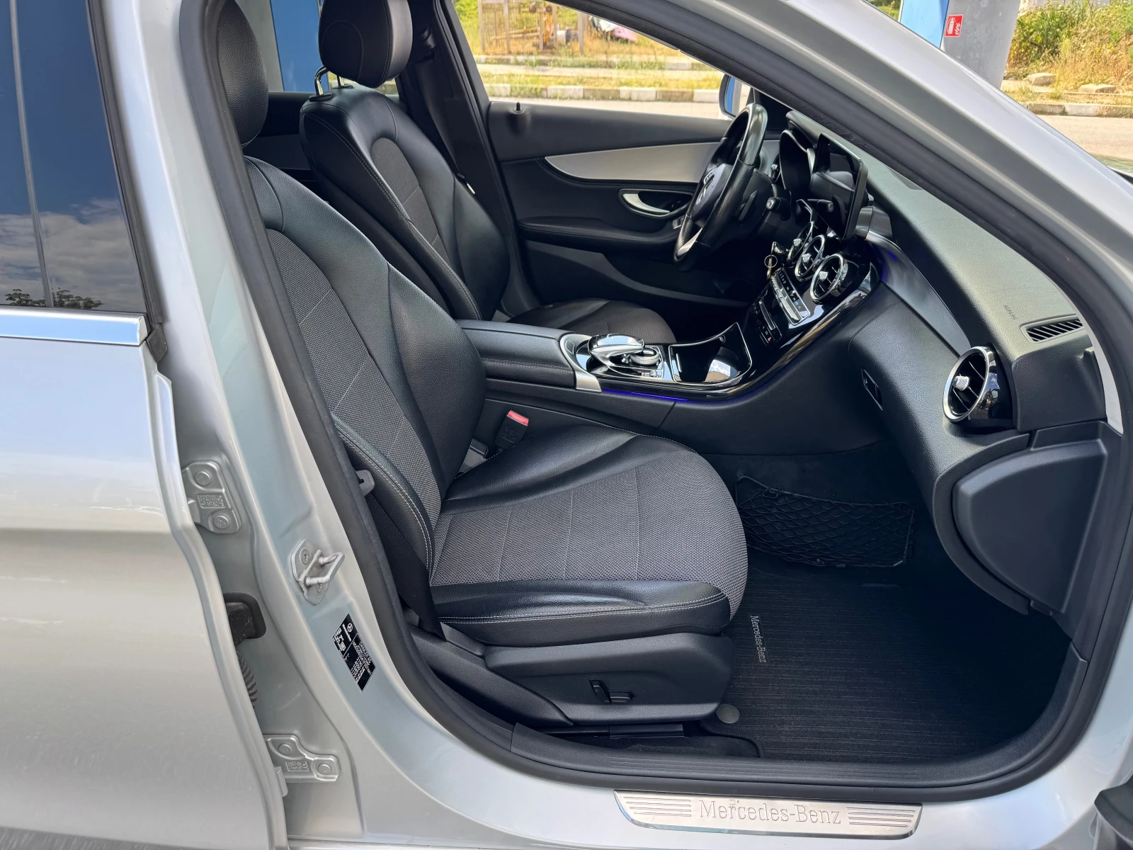 Mercedes-Benz C 220 220 CDI NAVI KAMERA EURO 6, снимка 14 - Автомобили и джипове - 55627790