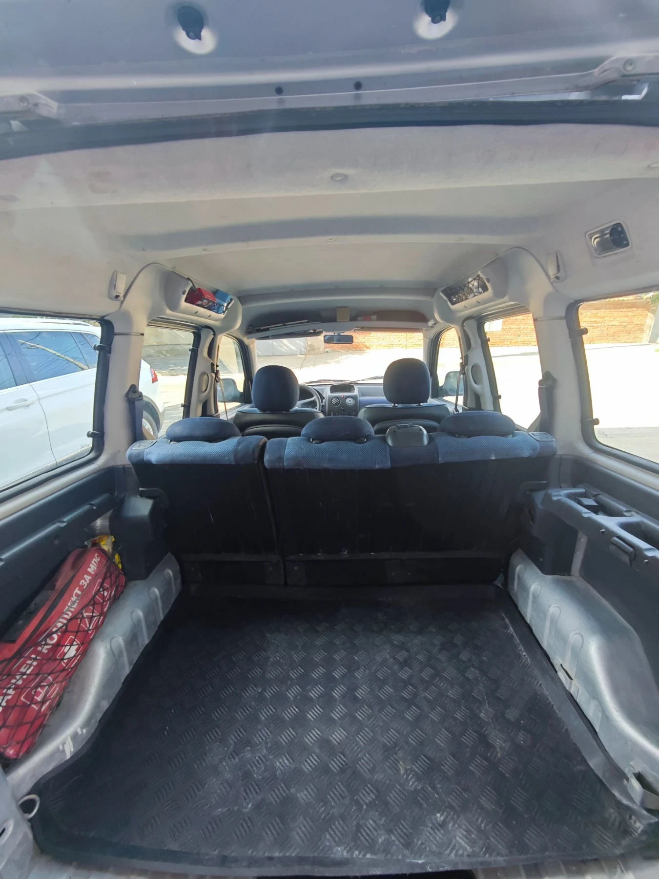 Citroen Berlingo Обслужен , снимка 9 - Автомобили и джипове - 55674398