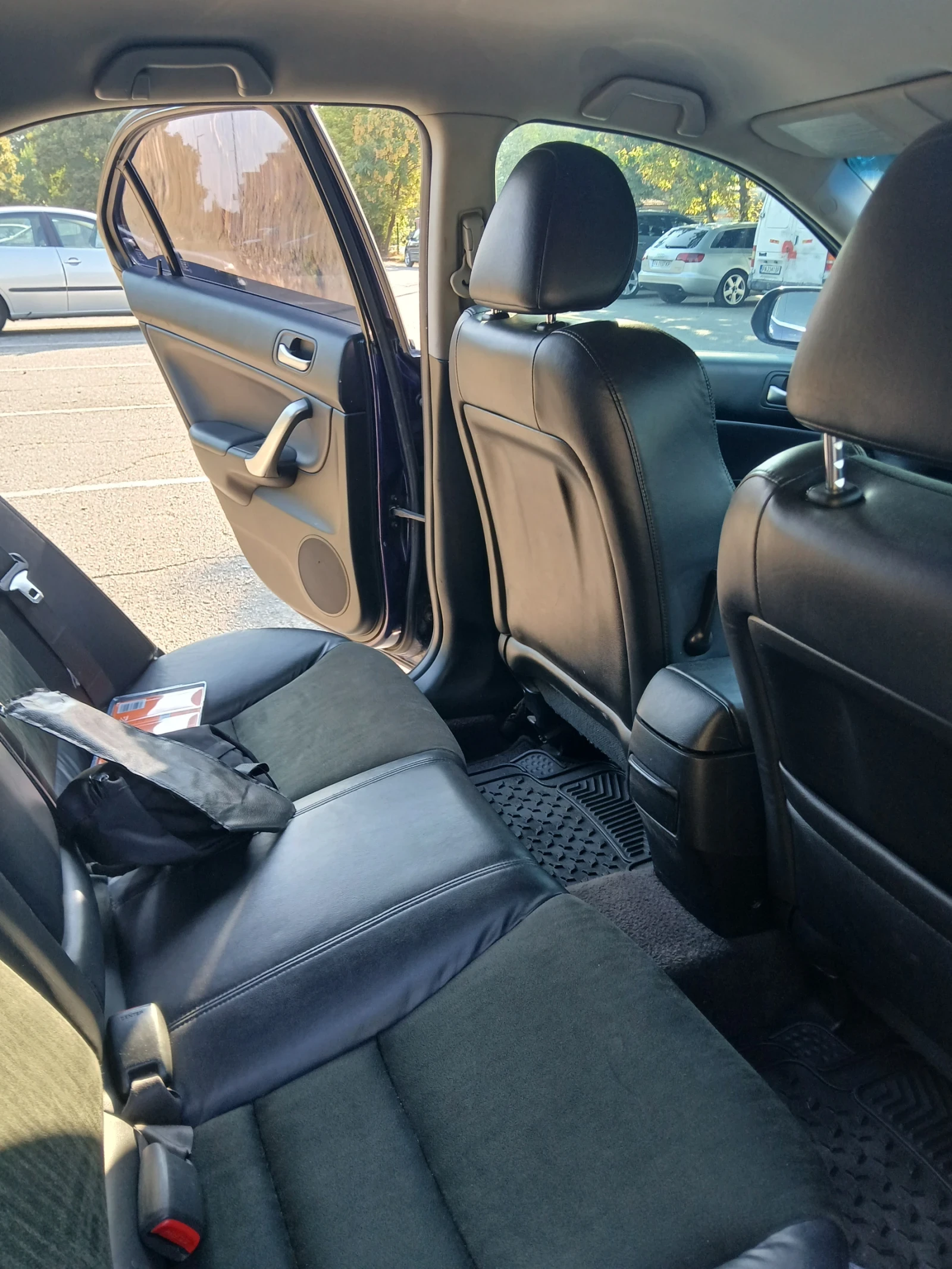 Honda Accord, снимка 6 - Автомобили и джипове - 55698336