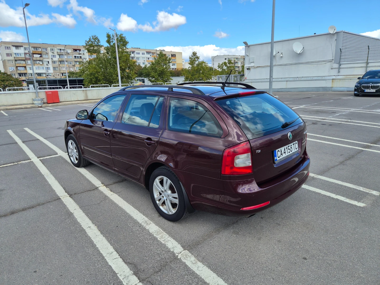 Skoda Octavia 1.6 TDI, снимка 13 - Автомобили и джипове - 56244276