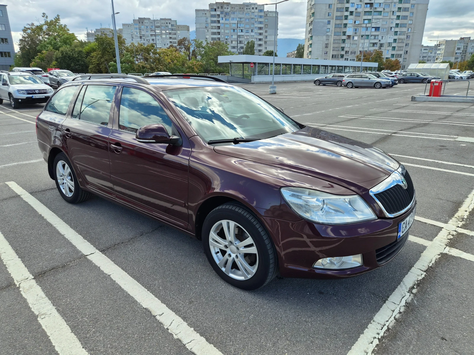 Skoda Octavia 1.6 TDI, снимка 11 - Автомобили и джипове - 56244276