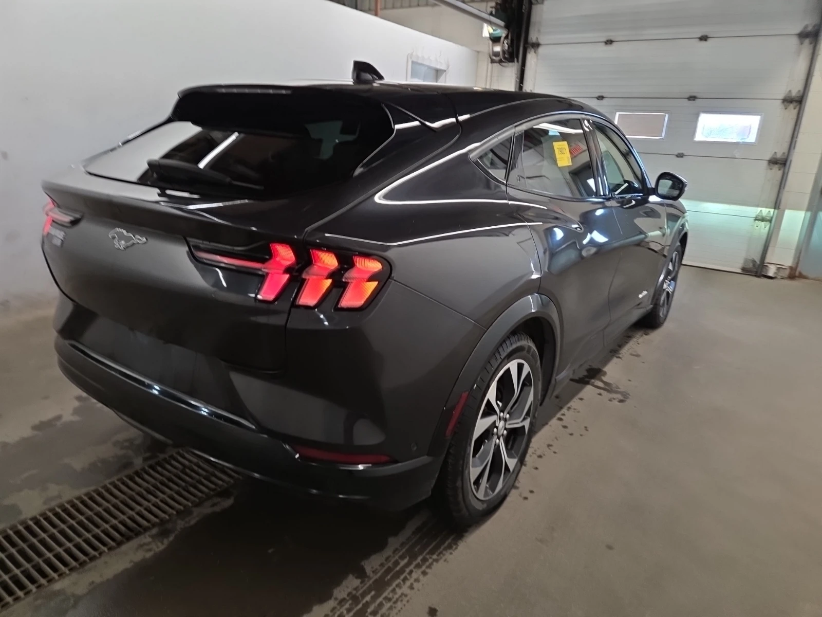 Ford Mustang Mach-E Premium* , снимка 4 - Автомобили и джипове - 56629166