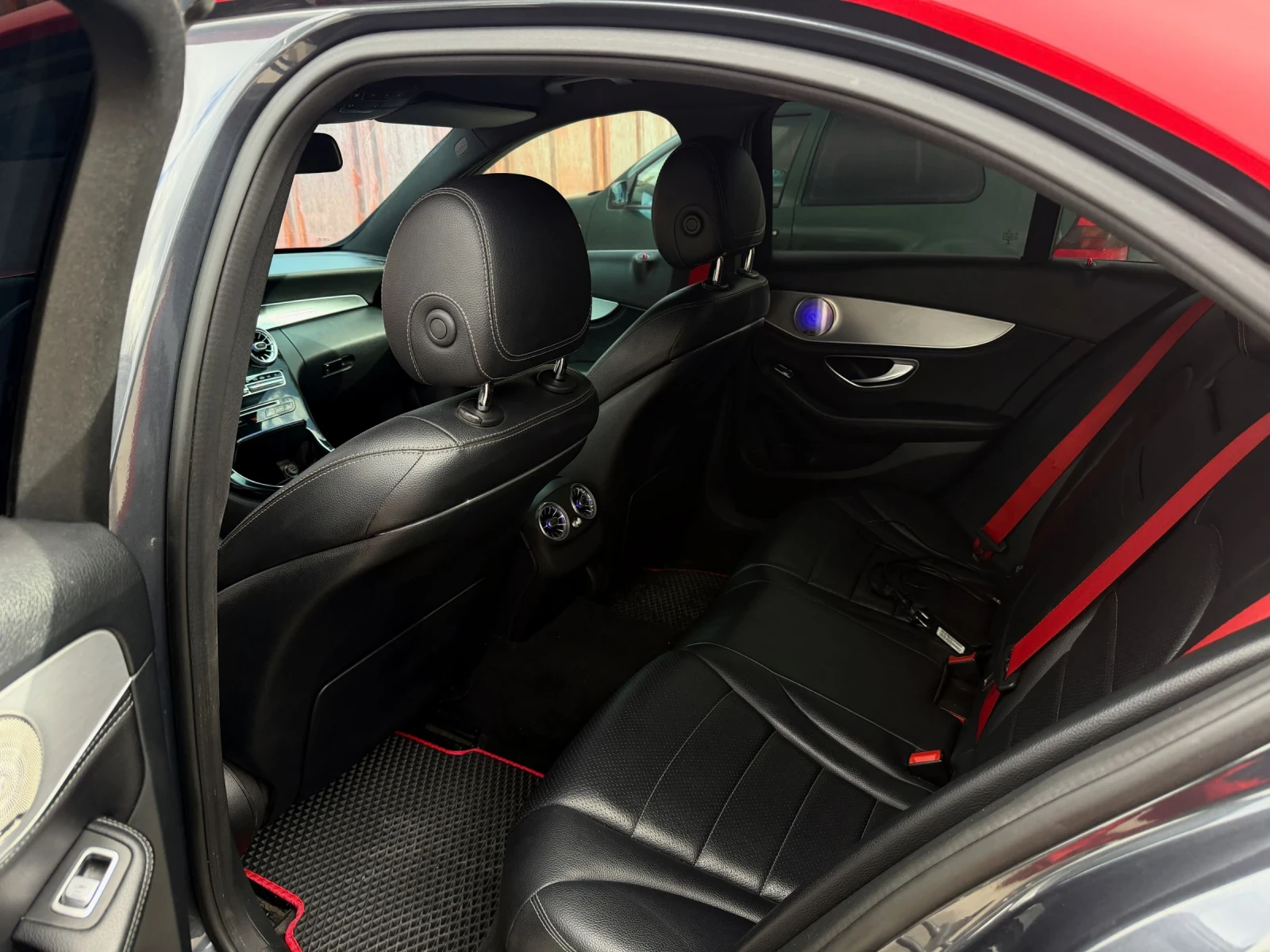 Mercedes-Benz C 220 C63 AMG OPTIC, снимка 13 - Автомобили и джипове - 56714192
