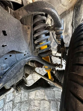 Toyota Hilux GR SPORT - 129000 лв. - 15872055 17