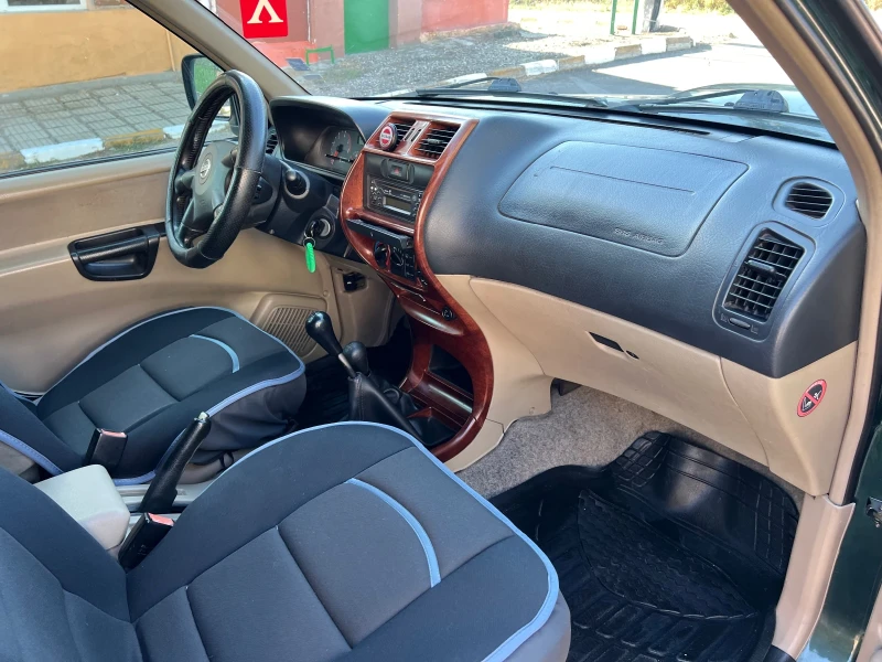 Nissan Terrano 3.0 TDI 150кс СМЕНЕНИ ВЕРИГИ, снимка 8 - Автомобили и джипове - 48105503