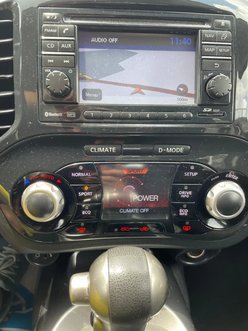 Nissan Juke 1.6i AUTOMAT, снимка 15 - Автомобили и джипове - 52594265