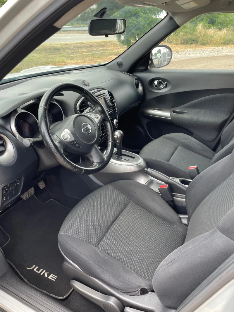 Nissan Juke 1.6i AUTOMAT, снимка 8 - Автомобили и джипове - 52594265