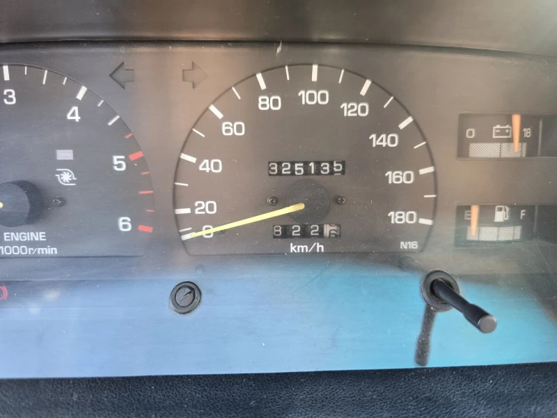 Toyota 4runner 2.5 TURBO 4#4, снимка 14 - Автомобили и джипове - 52104826