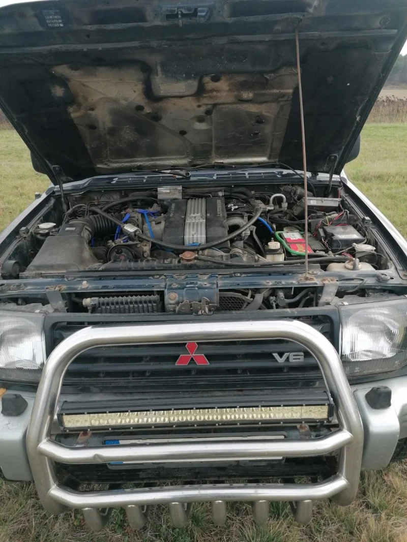 Mitsubishi Pajero, снимка 8 - Автомобили и джипове - 52914049