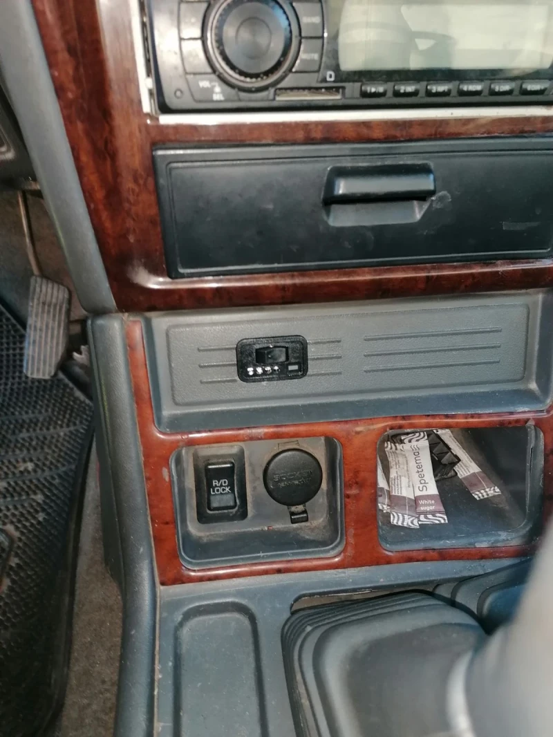 Mitsubishi Pajero, снимка 12 - Автомобили и джипове - 52914049