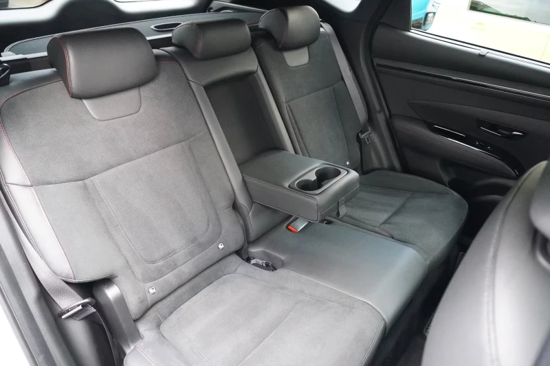 Hyundai Tucson 2.4PHEV/265HP/N-LINE/4X4/360/NAVI/ACC/LED/881v, снимка 14 - Автомобили и джипове - 53244439