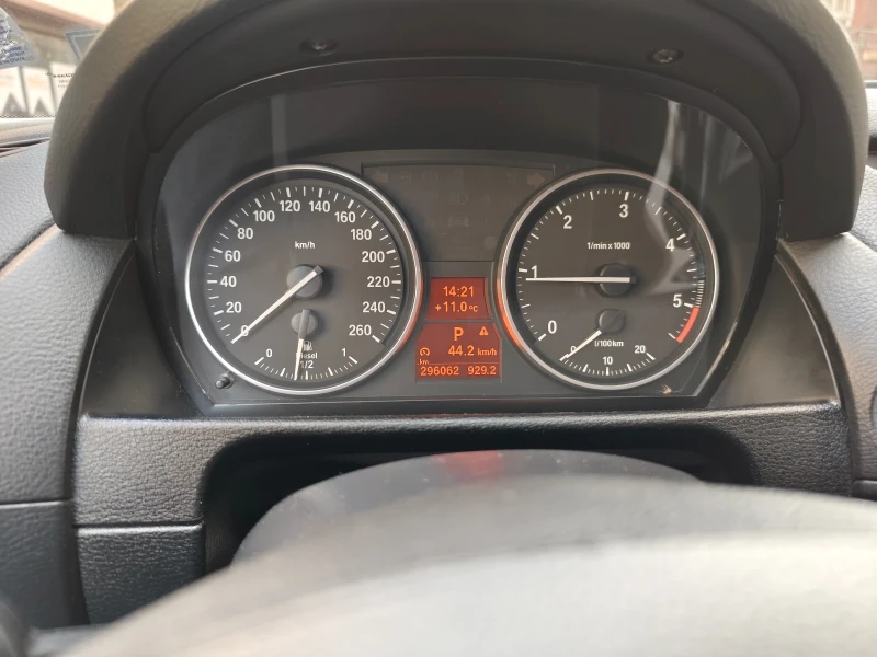 BMW X1, снимка 3 - Автомобили и джипове - 53249856