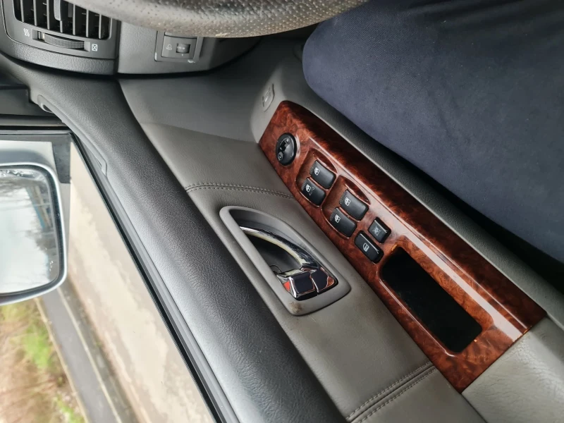 Kia Sorento, снимка 3 - Автомобили и джипове - 53293273