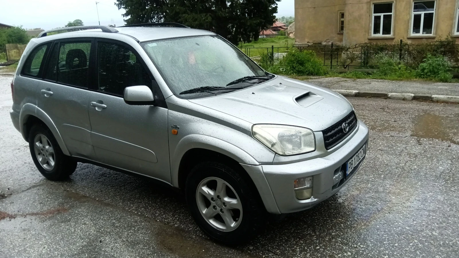 Toyota Rav4 2.0/D4D - изображение 5