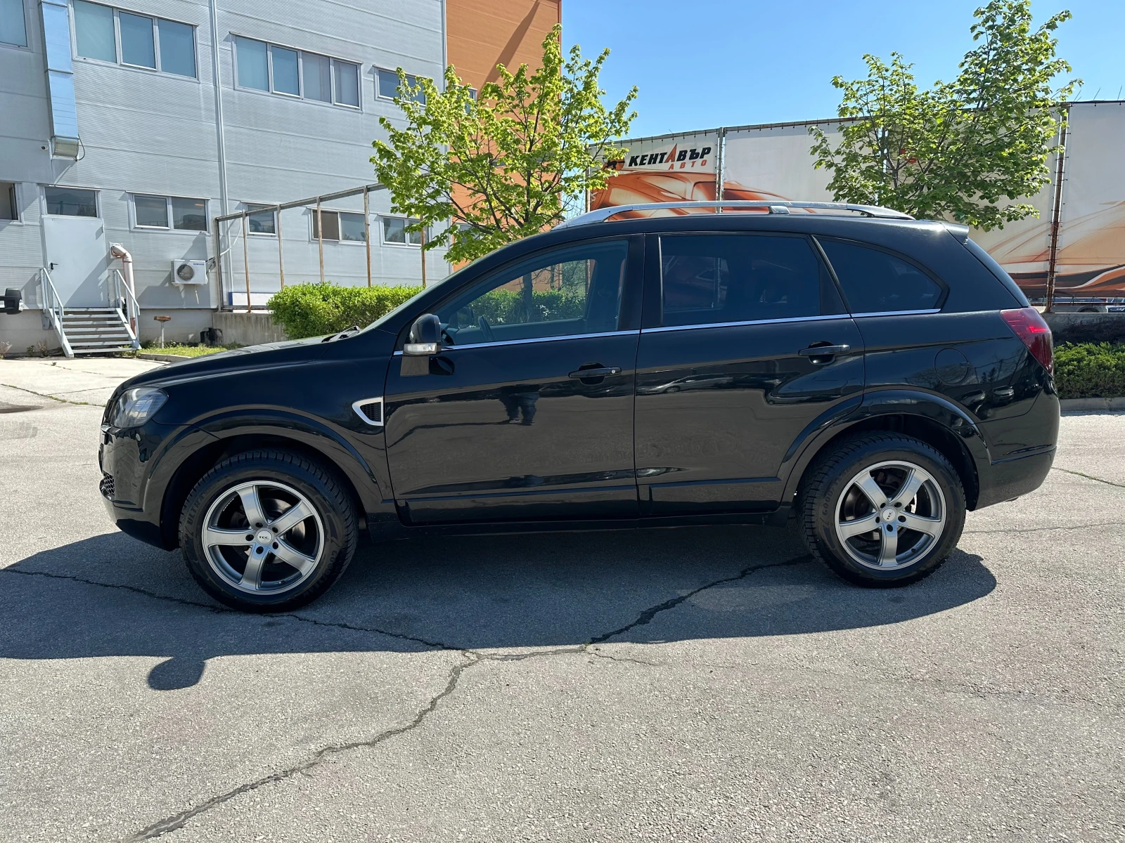 Chevrolet Captiva 3.2i 136 к.с. Газ/бензин - изображение 2